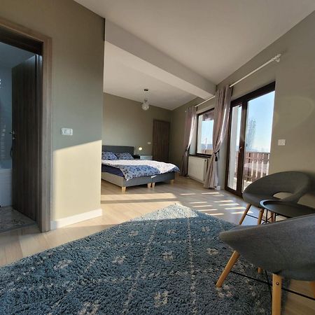 Casa Andreea. Cheerful 4-Bedroom Villa Bod Exterior foto